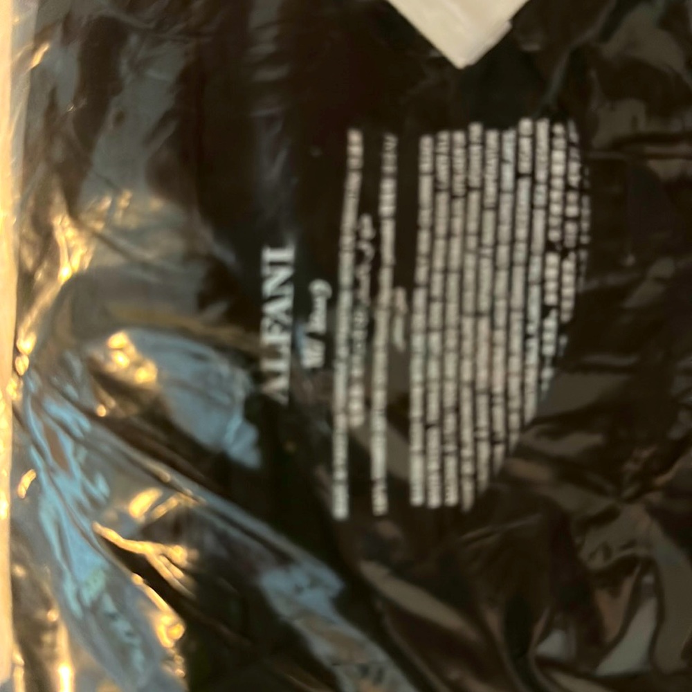 ALFANI BLACK ATHLETIC FIT TEE SHIRT